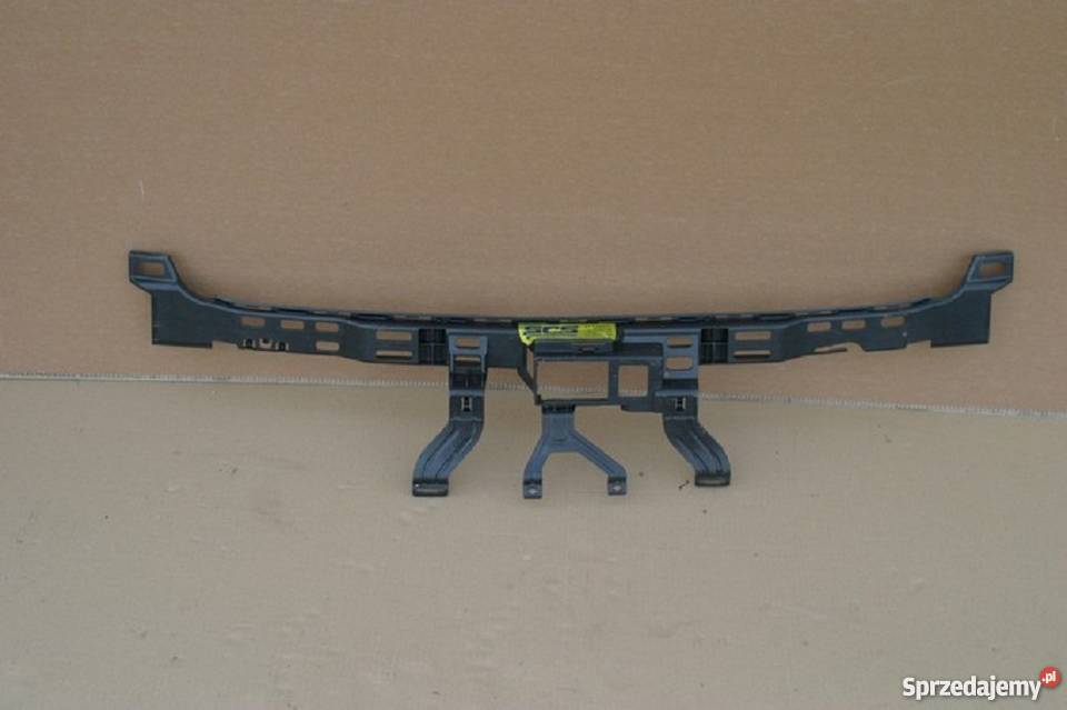 MERCEDES E KLASA ŚLIZG ZDERZAKA TYŁ ŚRODKOWY lubuskie