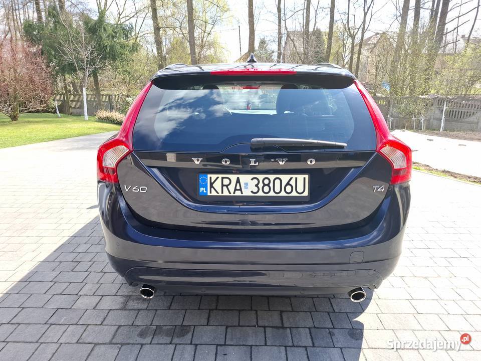 Volvo v60 2018r 69