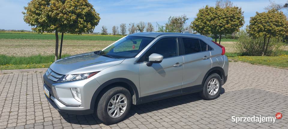 Mitsubishi Eclipse Cross NAPĘD 4X4 15L Piaski