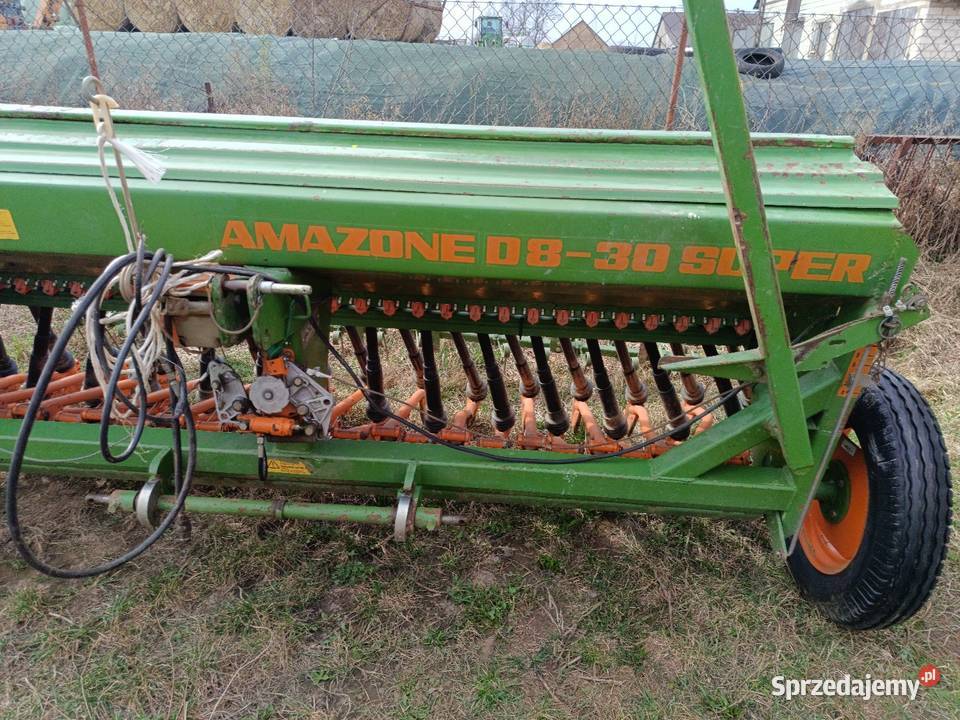 Siewnik zbożowy amazone d8 Jedwabne