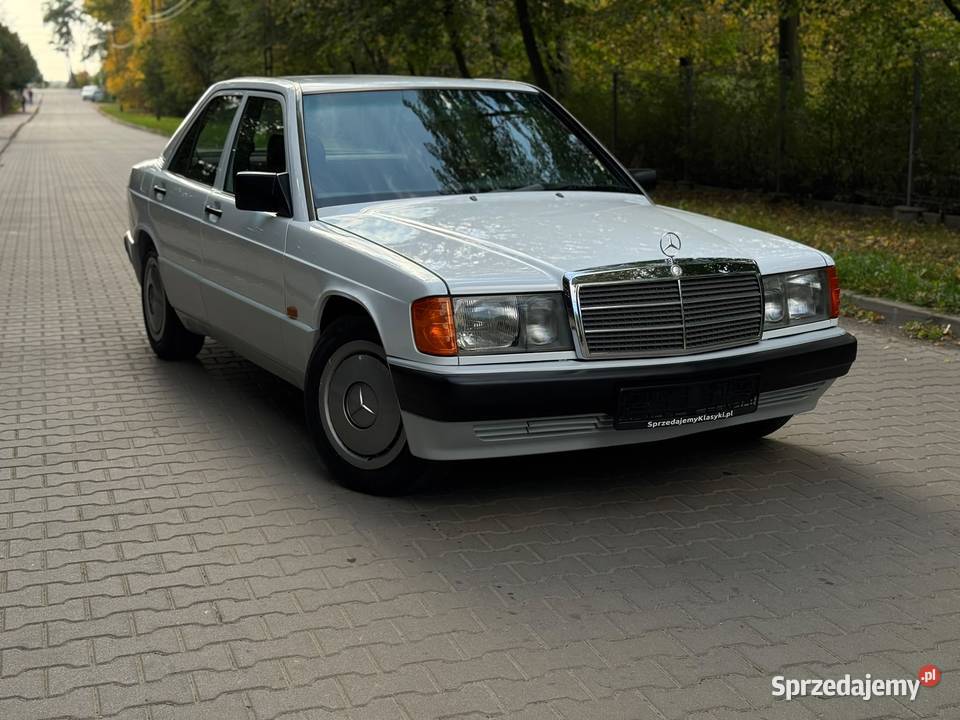 MERCEDESBENZ W201 190E 20 BENZYNA 1990 serwisowany w ASO Zgierz