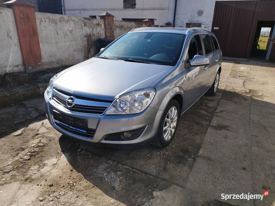 Astra H 16 2010r Astra