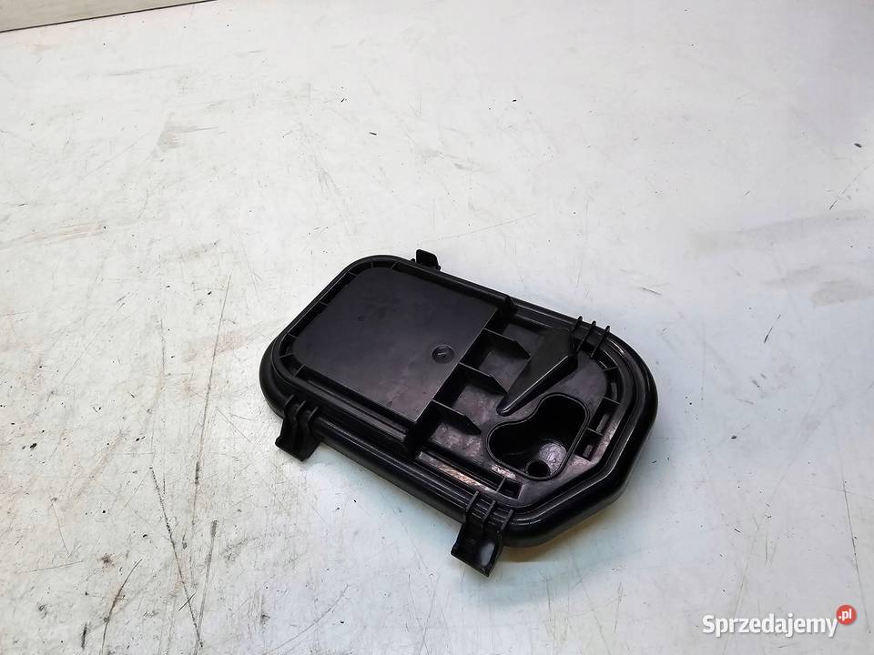 ZAŚLEPKA REFLEKTORA DEKIELEK PRAWA AUDI A6 C6 Pozostałe Przystajń