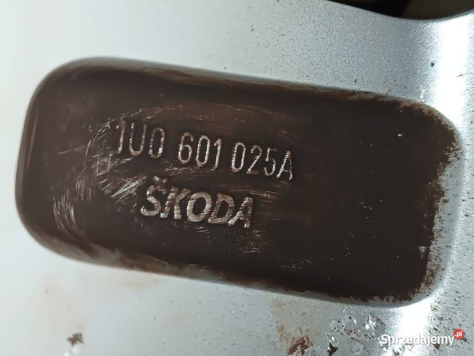 ALU FELGI 15 SKODA Rumia