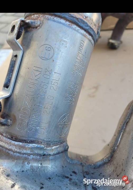 SUZUKI GSX 8 R GSX8R OEM 2023 KOLEKTORY WYDECH Nowy Tomyśl