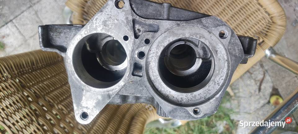 Pokrywa zaworów Fiat 500l 13 multijet 2013 Legnica sprzedam