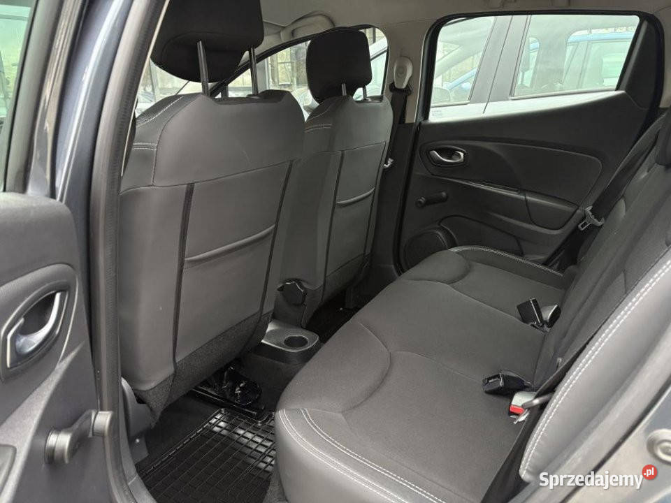 Renault Clio 2018r Salon nieuszkodzony Warszawa