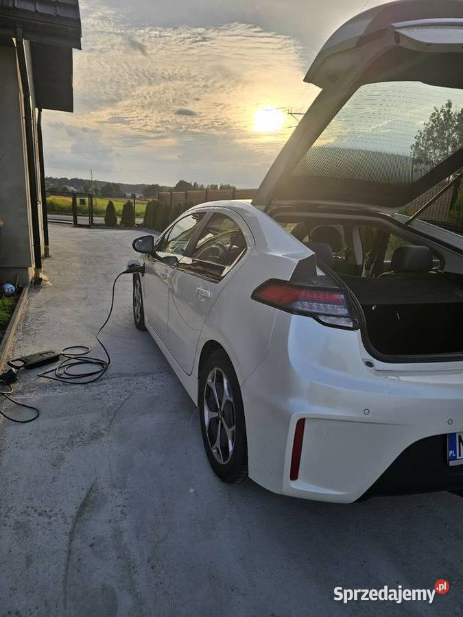Opel Ampera Garwolin
