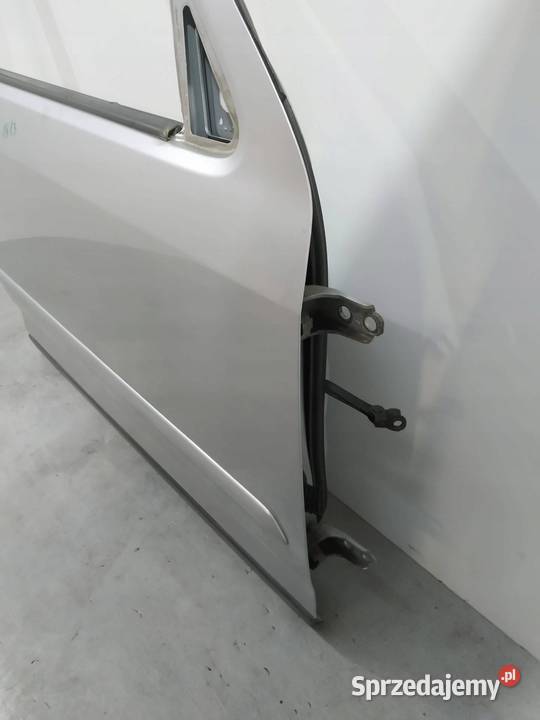 DRZWI PRAWE PRZÓD NH623M Honda CRV II 20012006 świętokrzyskie sprzedam