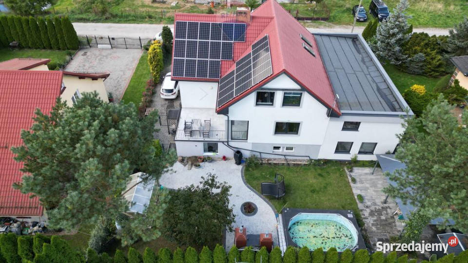 Duży dom rodziny i biznesu w Chwaszczyno pustak