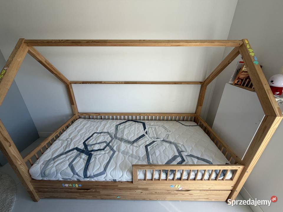 Drewniane łóżko domek Meble Poznań