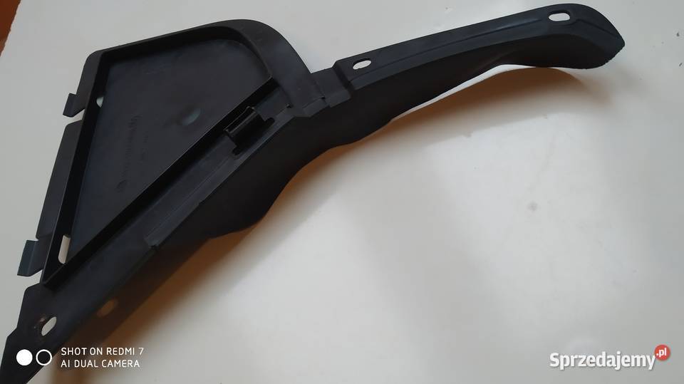 BMW E36 mocowanie nadkola prawy przód oryginał osobowe Nadkola Tomaszów Mazowiecki sprzedam