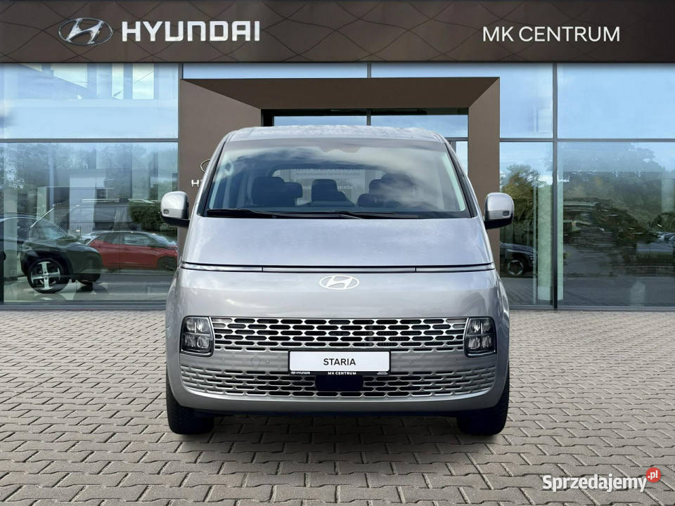 Hyundai Staria STARIA HEV 9os 16 TGDI 215 6AT światła LED sprzedam
