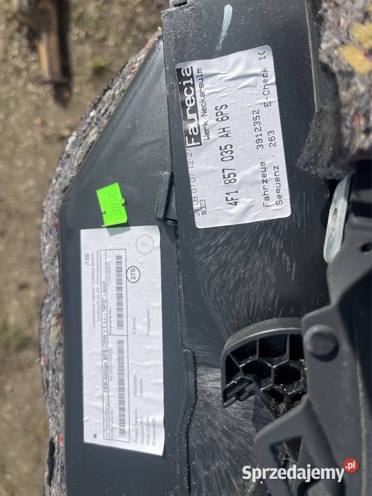Schowek pasażera z zmieniarką Audi A6 C6 osobowe lubuskie Gozdnica