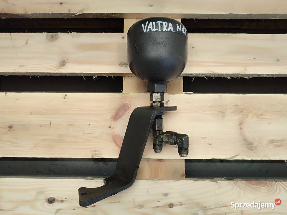 Akumulator hydrauliczny Valtra N123 wielkopolskie