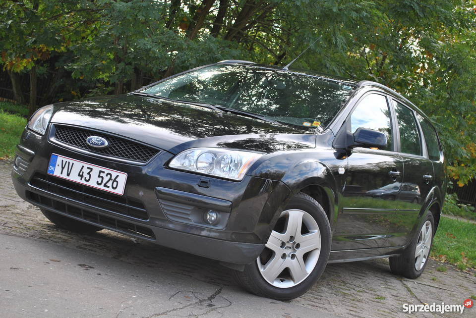Ford Focus Mk2 16 benzyna Bezwypadkowy Super Łódź