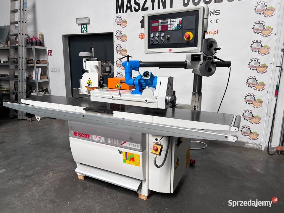Frezarka dolnowrzecionowa SCM T130E z agregatem