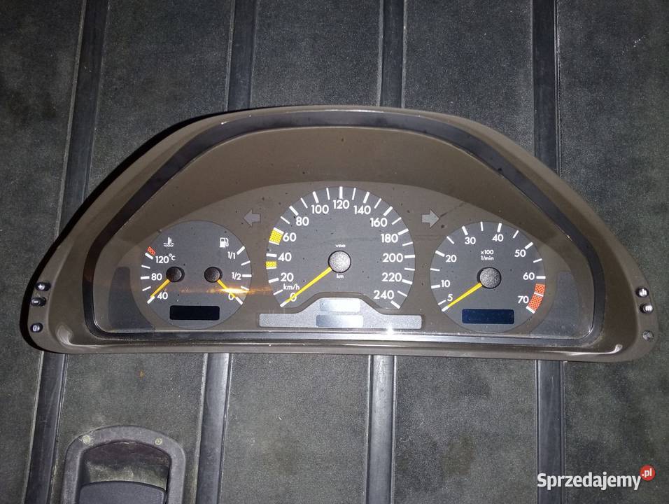 Licznik zegary Mercedes W210 Stargard
