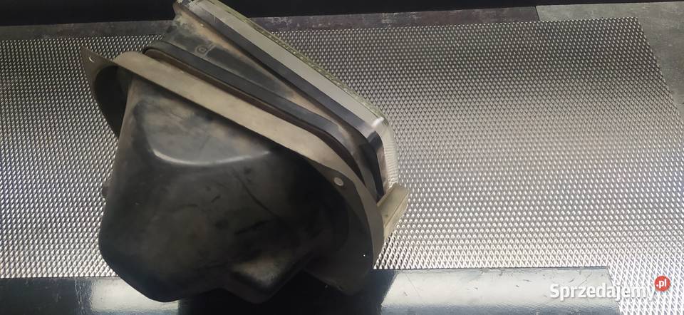 Lamp prawa reflektor Skoda 136 Rapid 130 120GLS