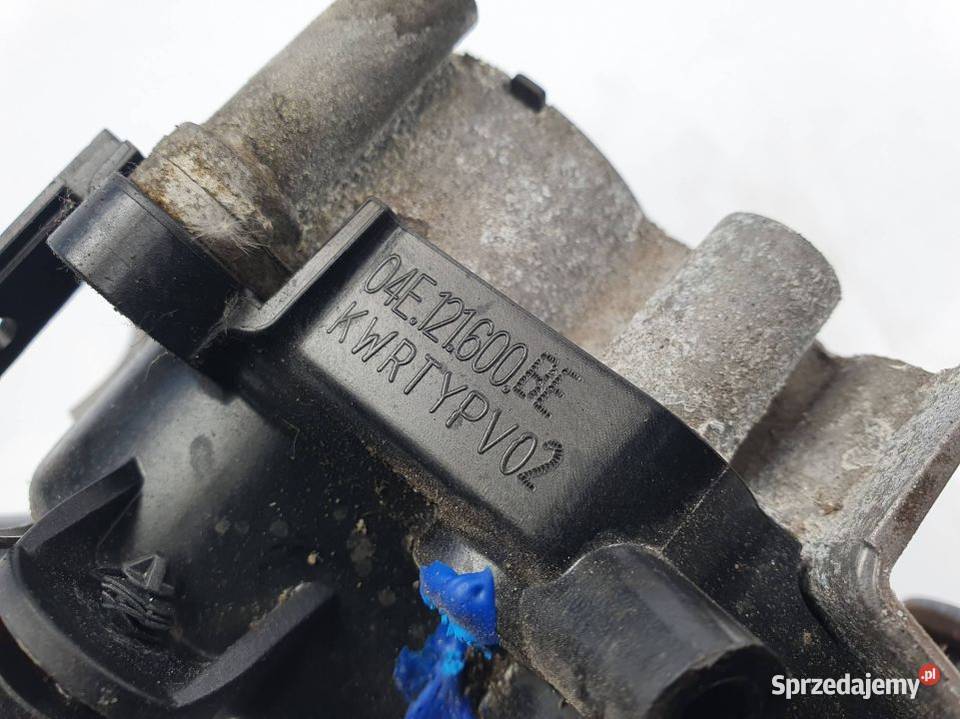 POMPA WODY SKODA RAPID 04E121042L osobowe Lipno