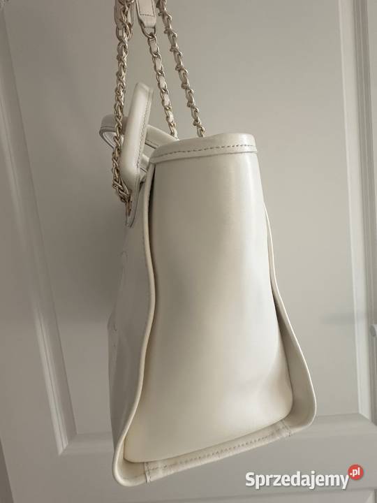 Torebka CHANEL ze skóry naturalnej Pruchnik