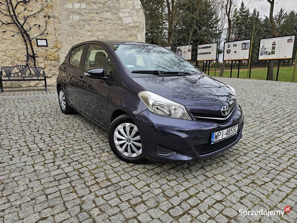 Toyota Yaris 133Benzyna stan Serwisowany 2kpl lubelskie Poniatowa sprzedam