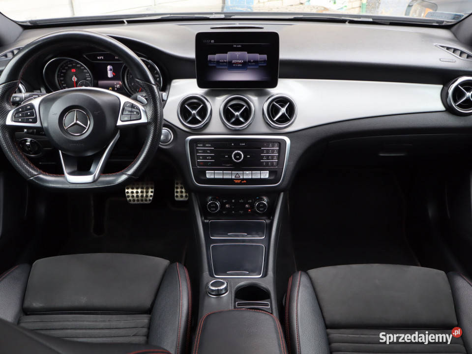 Mercedes GLA GLA 200 centralny zamek śląskie