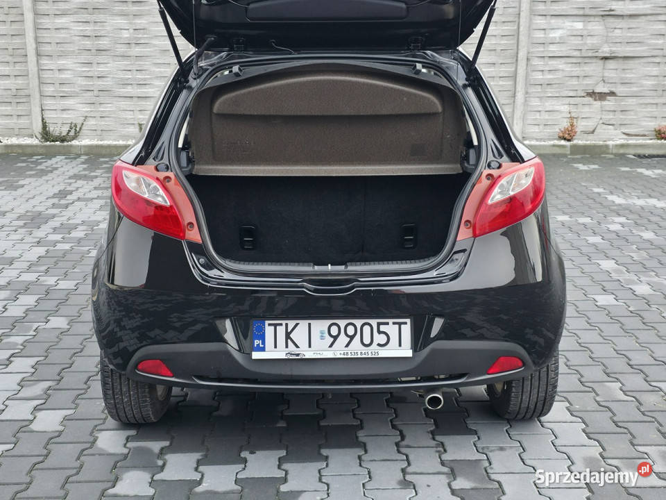 Mazda 2 13 Benzyna Serwisowany Gwarancja Bogate wielofunkcyjna kierownica