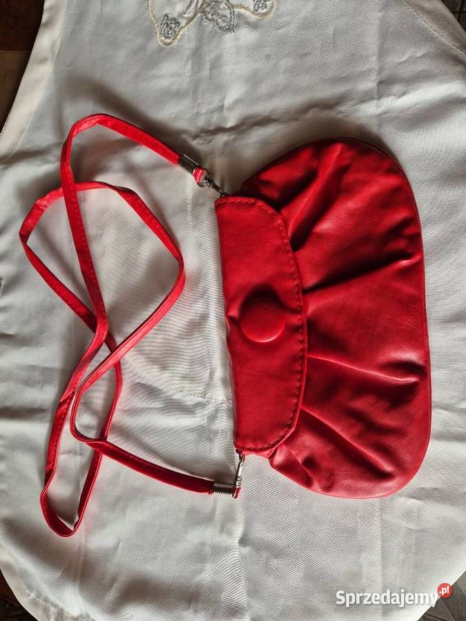 Śliczna czerwona niewielka torebka Na ramię  Białe Błota