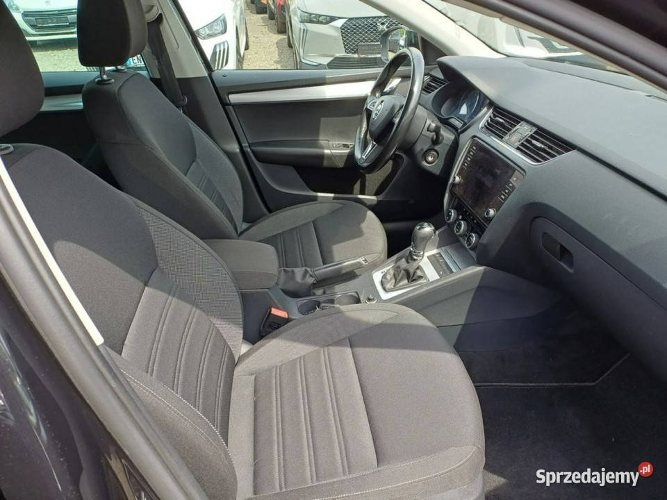 koda Octavia AUTOMATNaviLEDKameraTabletPDC1 kurtyny powietrzne Chrzanów
