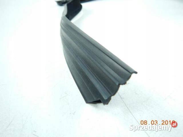 USZCZELKA SZYBY PRAWY PRZÓD FIESTA FUSION 0112