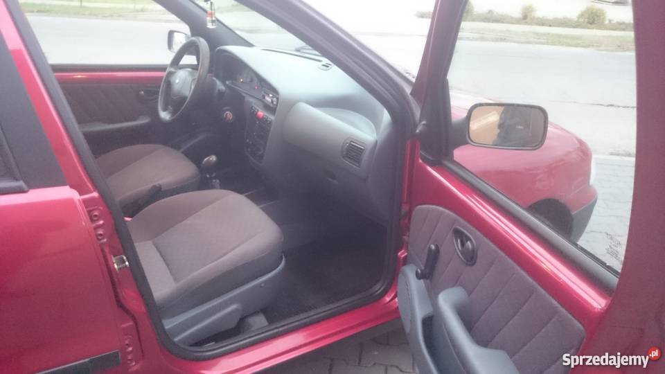 Fiat Siena 12 75 Gaz KsSerwisowa 3 kluczyki welurowa tapicerka Słupca