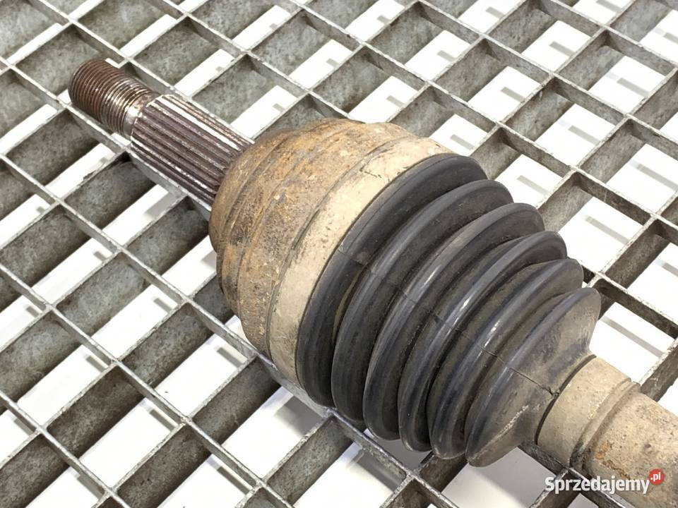 PÓŁOŚ PRAWY PRZÓD RENAULT CLIO III 8200499586 15 osobowe podkarpackie