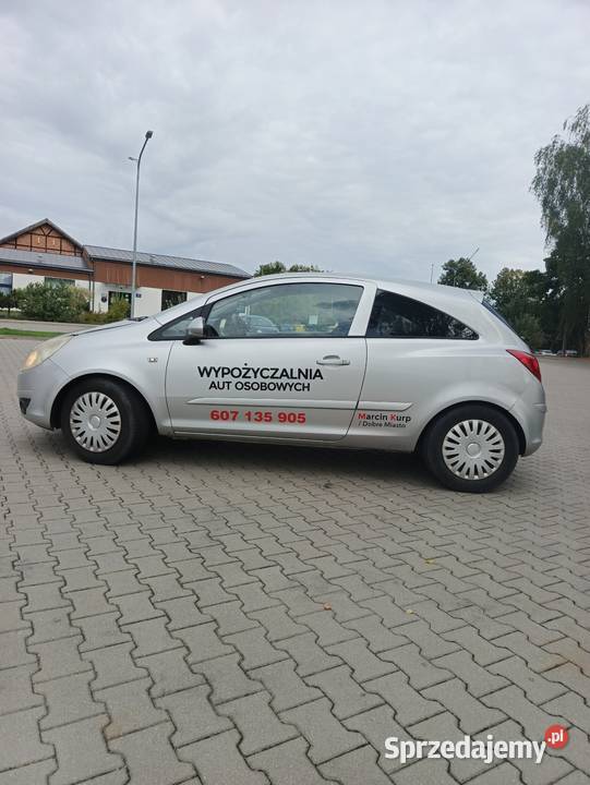Opel Corsa z ekonomicznym silnikiem 10 Dobre Miasto