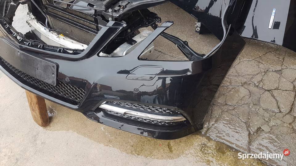 ZDERZAK MERCEDES EKLASA W212 0912 LAK 197 osobowe Karoseria Międzychód