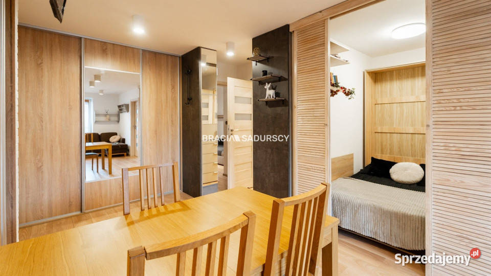 sprzedaży mieszkania 468m2 3 pokoje Kraków