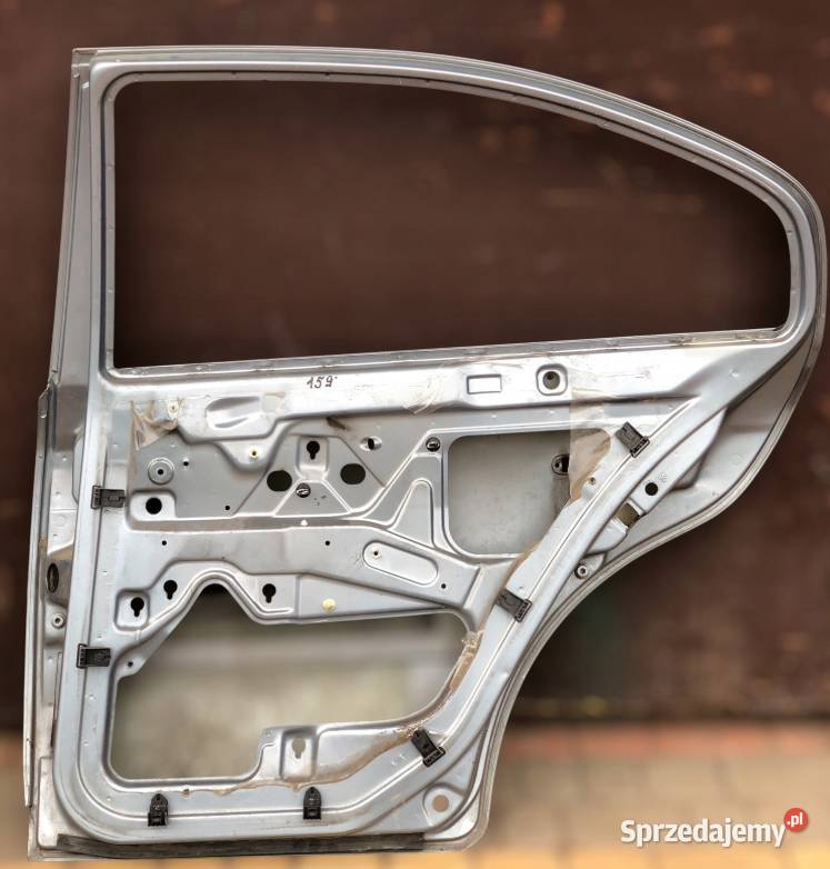 DRZWI TYŁ PRAWE SKODA OCTAVIA I HB liftbeck kod osobowe