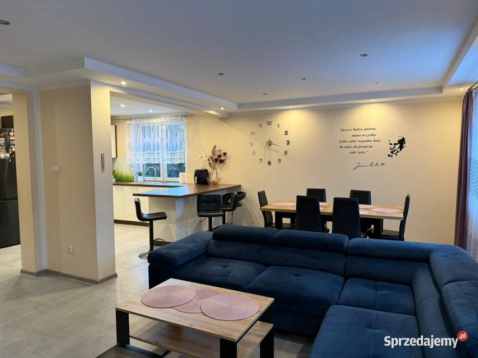 Dom na sprzedaż asfalt Parczew