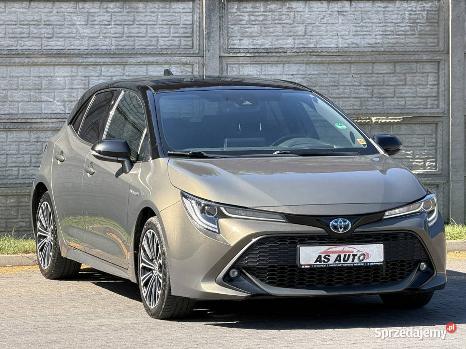 Toyota Corolla 18i 122 Hybrid światła LED Węgrów