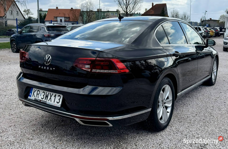 Volkswagen Passat 4motionHighlineSalon FVAT B8 elektryczne lusterka Kamienna Góra