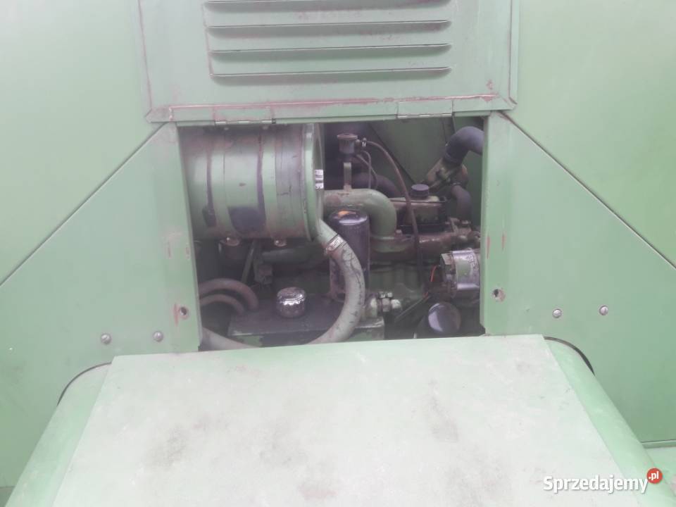 John Deere 1065 OKAZJA nieuszkodzony Kielce sprzedam