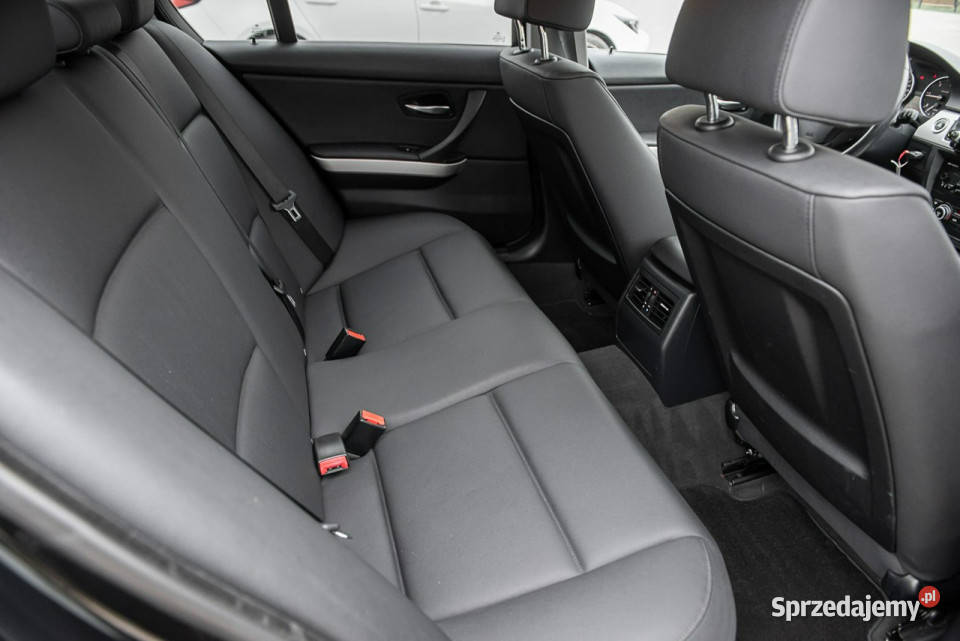 BMW 320 LCI 320d 143 Super Stan Opłacona isofix