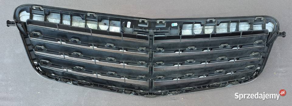 Grill atrapa przód Mercedes EKlasa W212 sedan dolnośląskie Mielęcin