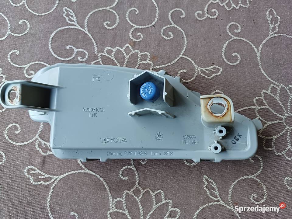 ToyotaYaris 3 III prawy odblask zderzaka tył Kwidzyn