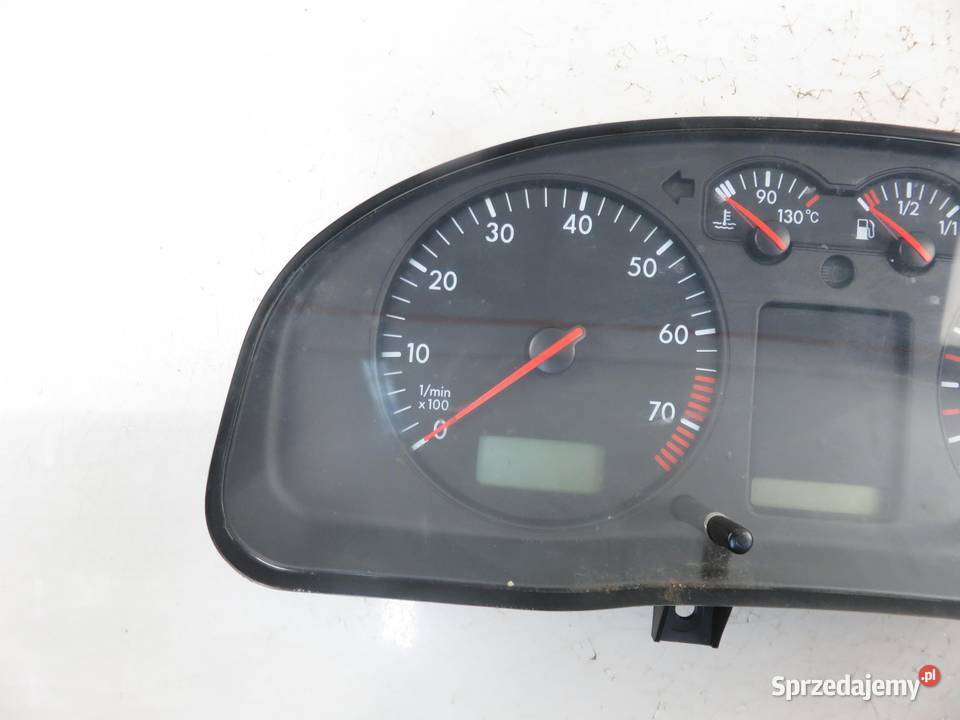 LICZNIK VW PASSAT B5 18 T 3B1919880BX osobowe małopolskie sprzedam