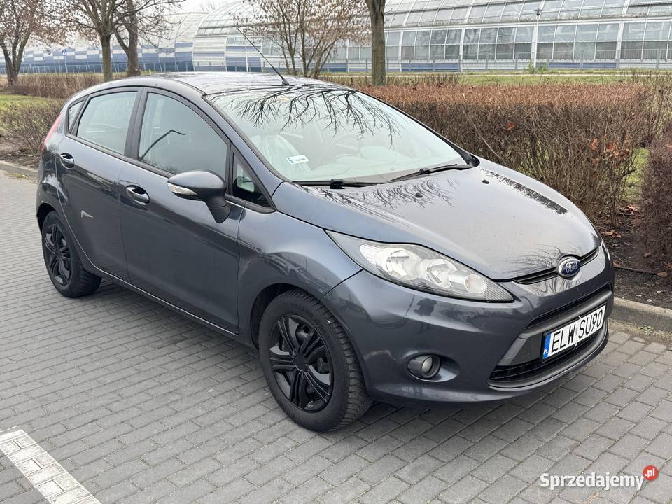 Ford Fiesta ekonomiczne autko na dojazdy 5l na 4/5 Warszawa