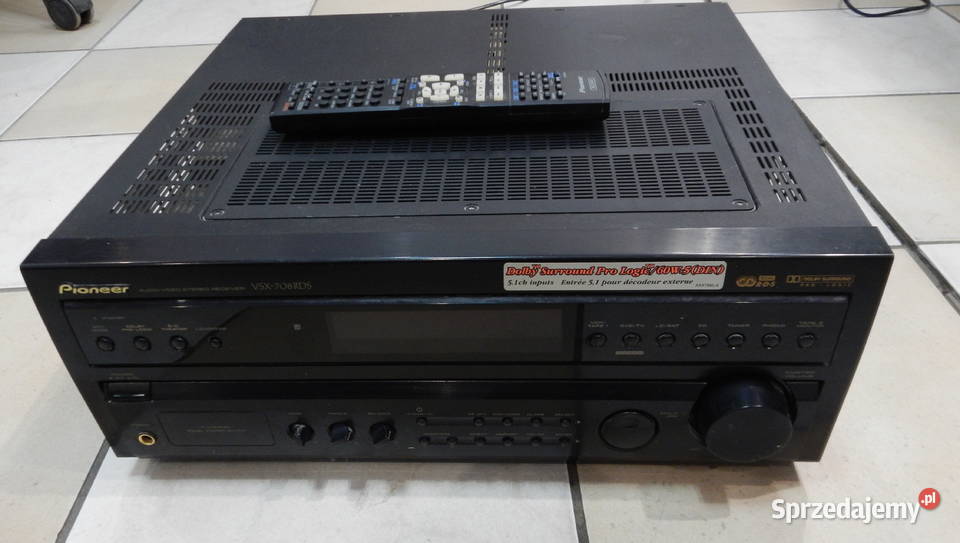 Amplituner Pioneer VSX708RSD pilot