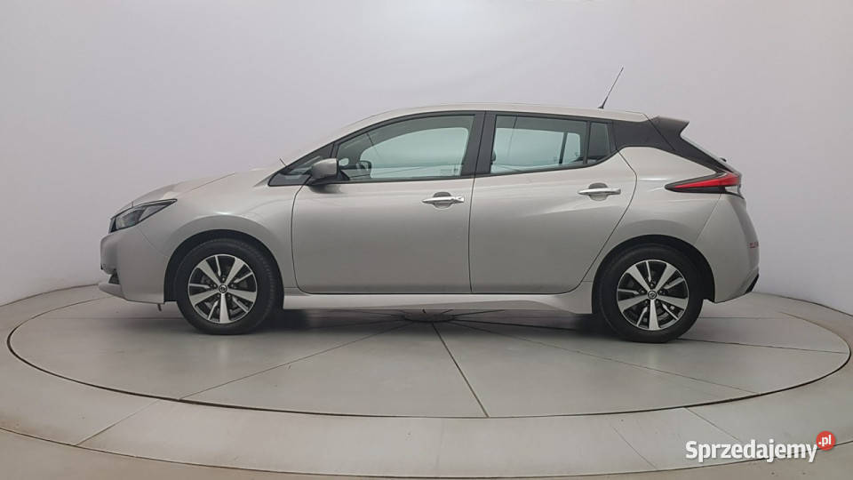 Nissan Leaf 40kWh Acenta Z polskiego salonu Rok produkcji 2022 mazowieckie Warszawa