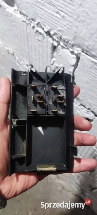 Panel przycisków otwierania szyb Audi A4 b5 A4 Audi Gniezno