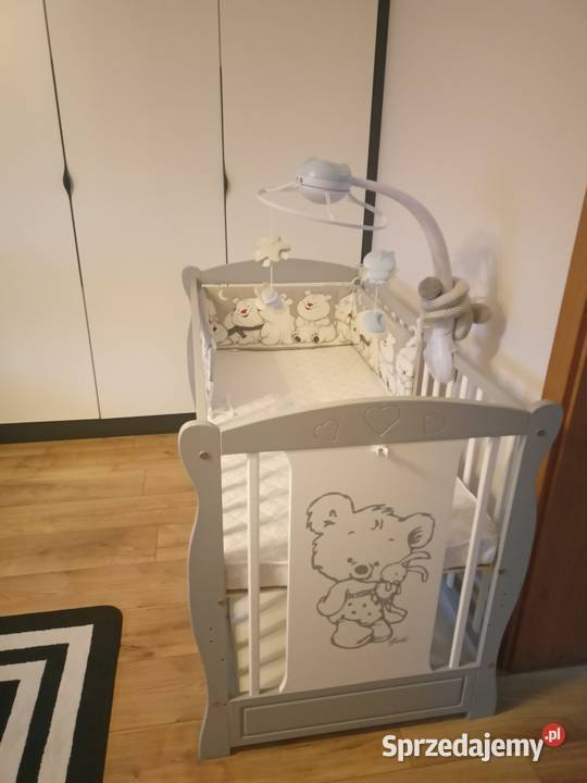 Sprzedam Łóżeczko dziecięce łódzkie
